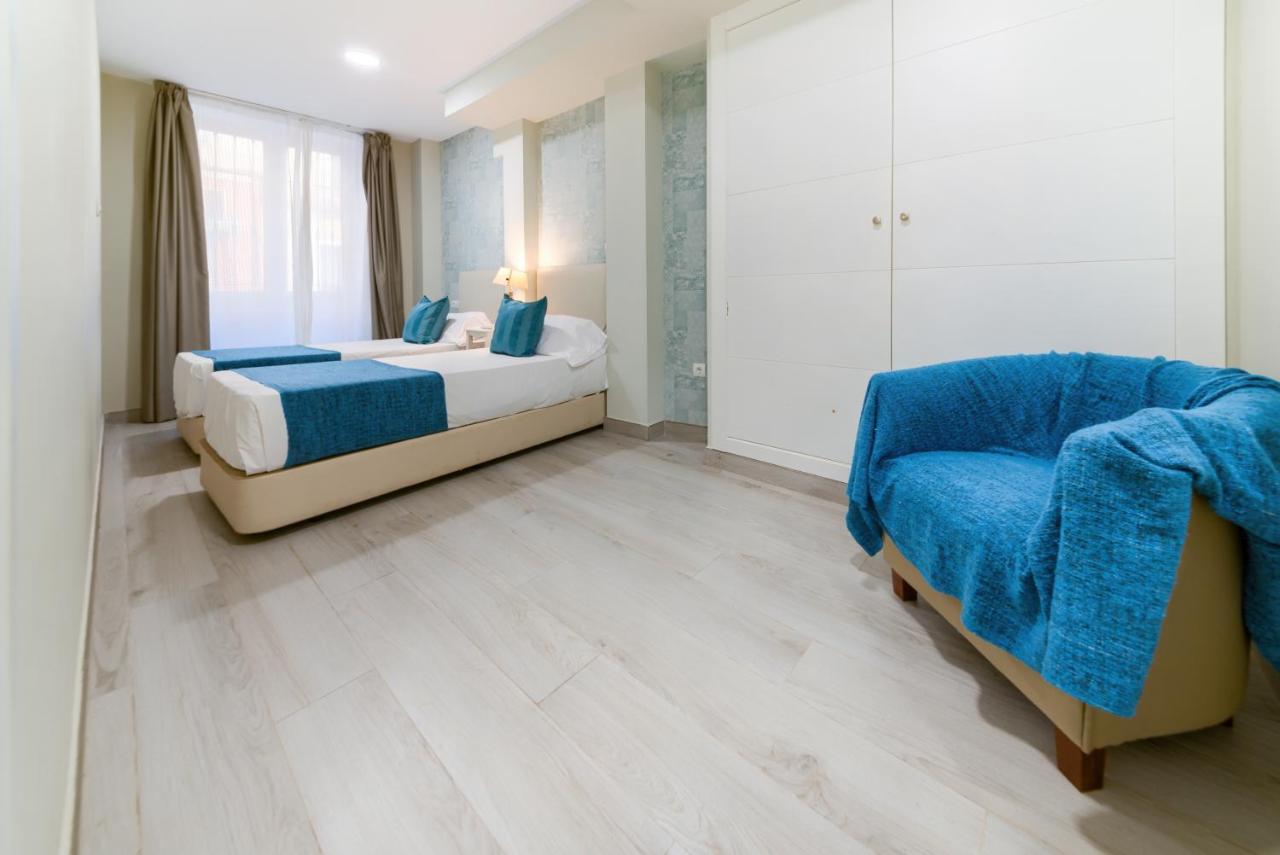 Holidays2Malaga Suites מראה חיצוני תמונה