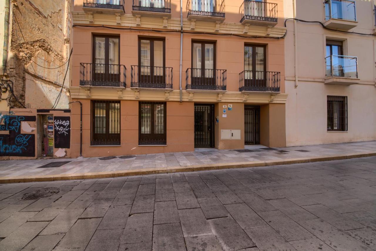 Holidays2Malaga Suites מראה חיצוני תמונה