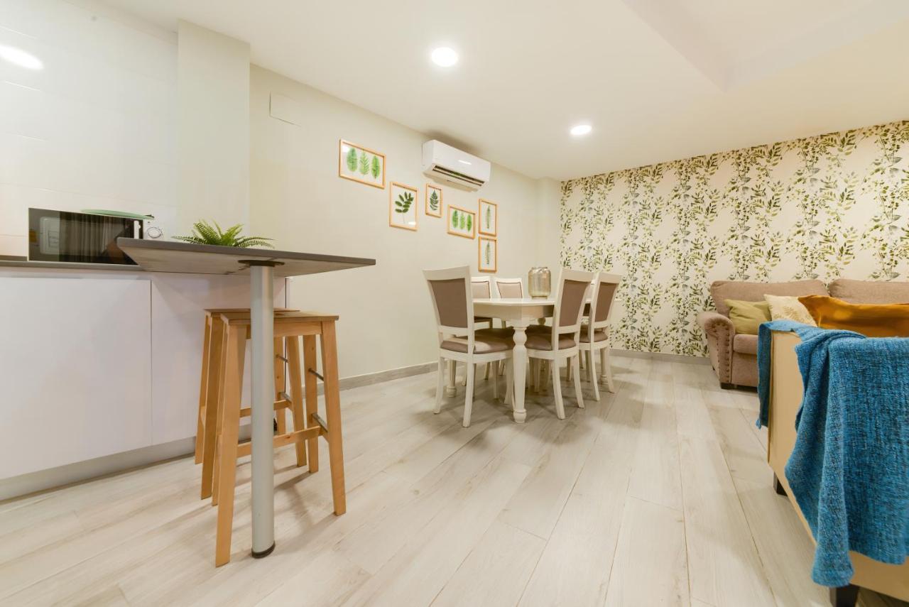 Holidays2Malaga Suites מראה חיצוני תמונה