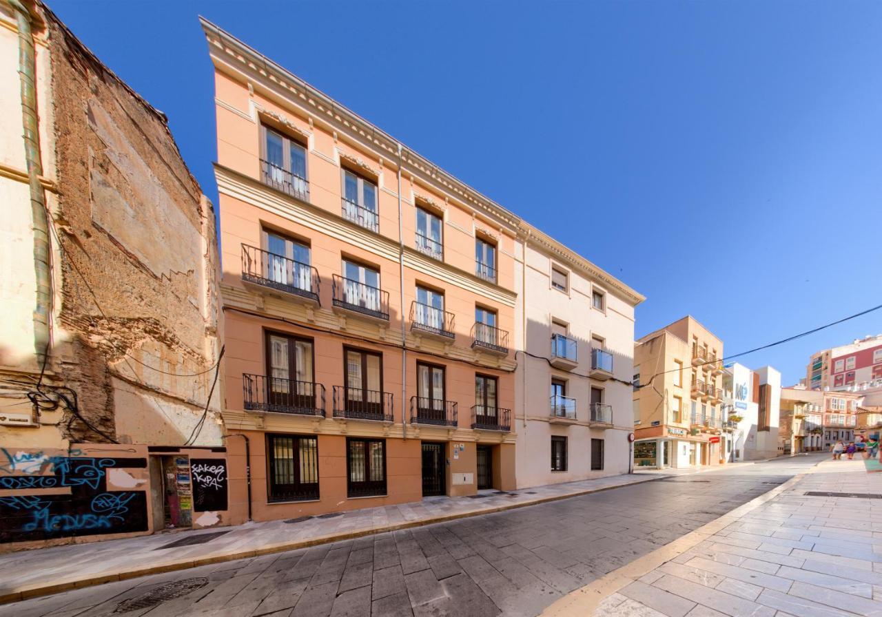 Holidays2Malaga Suites מראה חיצוני תמונה