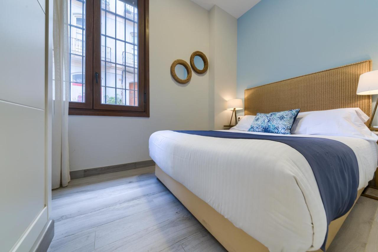 Holidays2Malaga Suites מראה חיצוני תמונה
