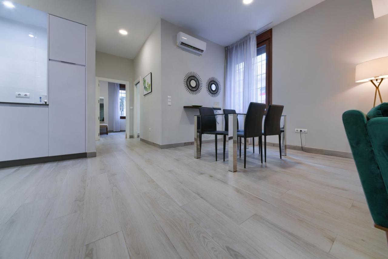 Holidays2Malaga Suites מראה חיצוני תמונה