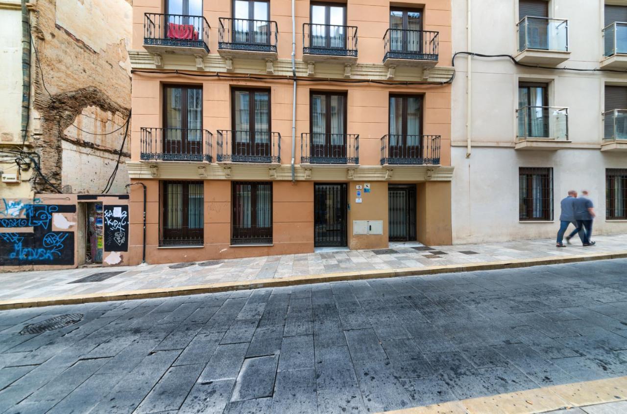 Holidays2Malaga Suites מראה חיצוני תמונה