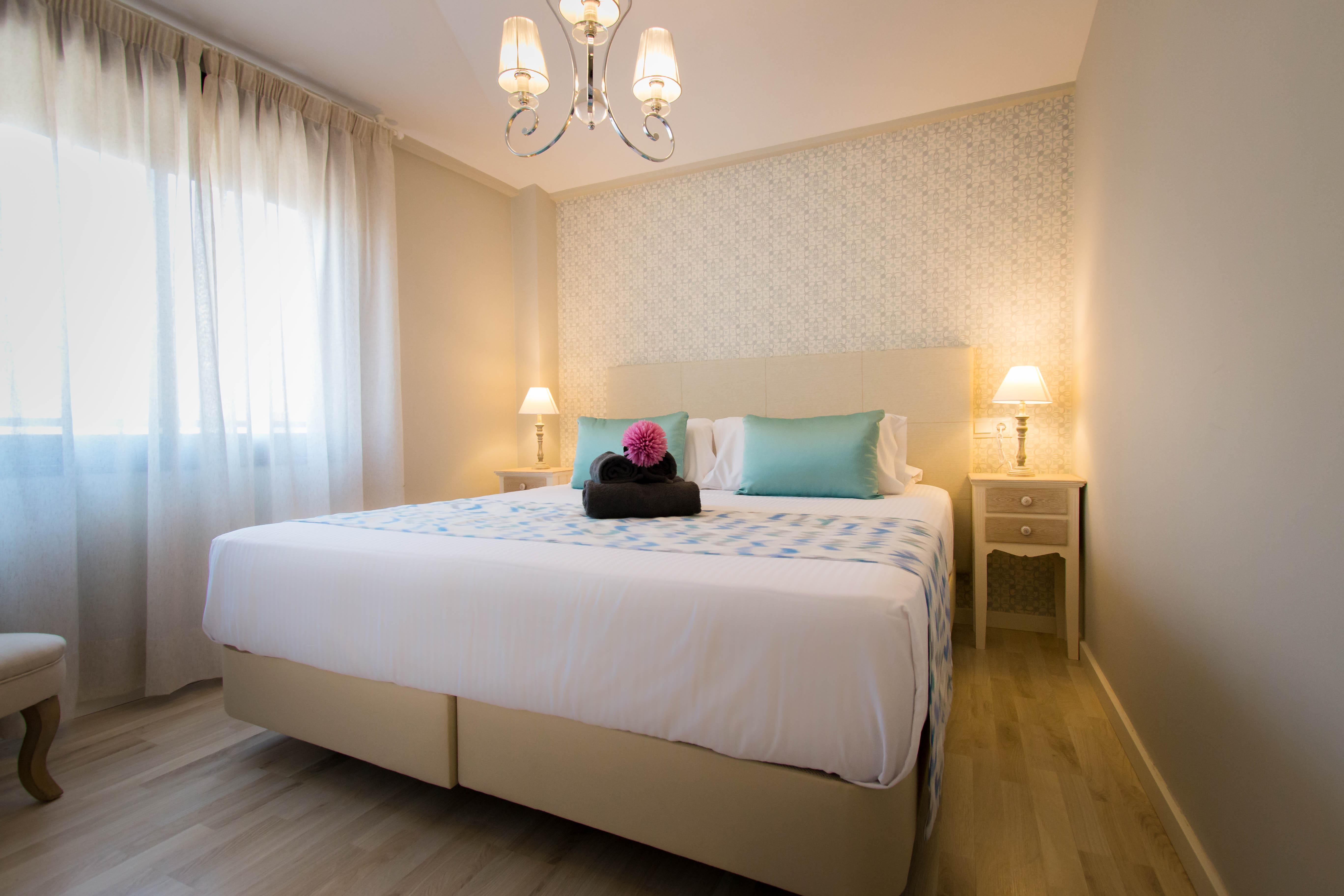 Holidays2Malaga Suites מראה חיצוני תמונה