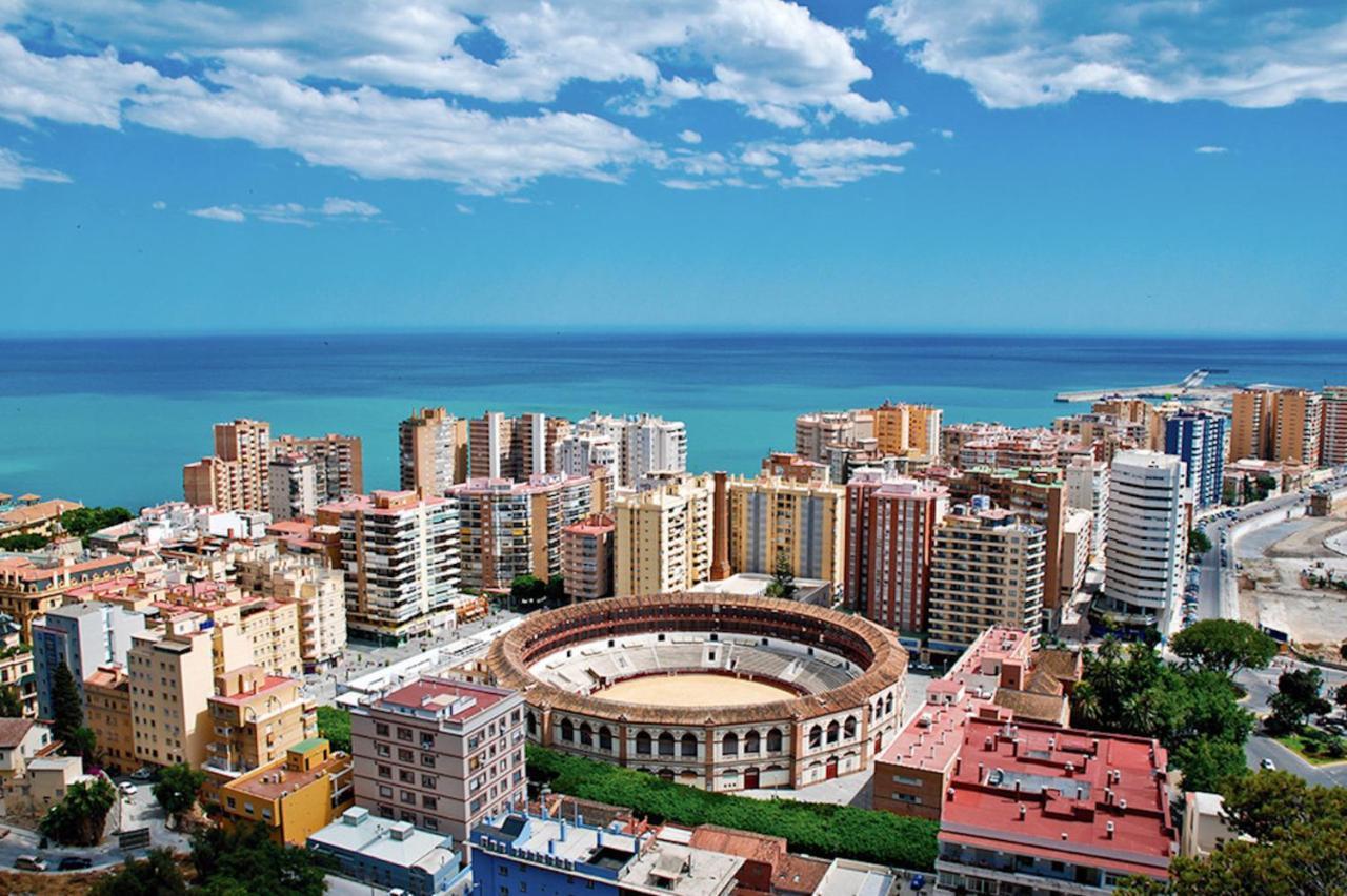 Holidays2Malaga Suites מראה חיצוני תמונה